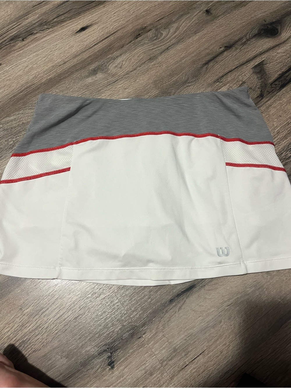 Wilson White Skort with Gray Waistband and Red Piping